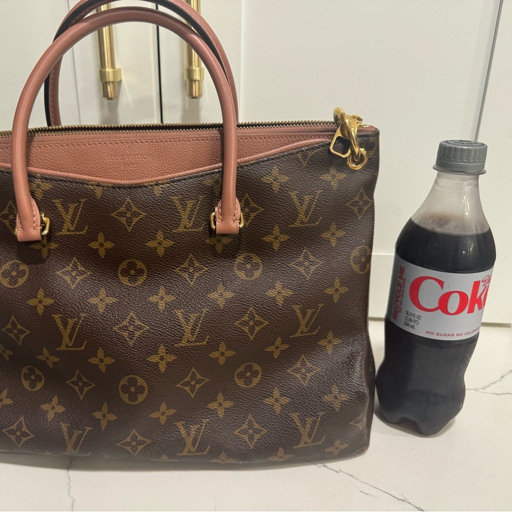 💯Authentic Louis Vuitton Boise de Rose Pallas MM Monogram w/ Adjustable Strap - Picture 6 of 6